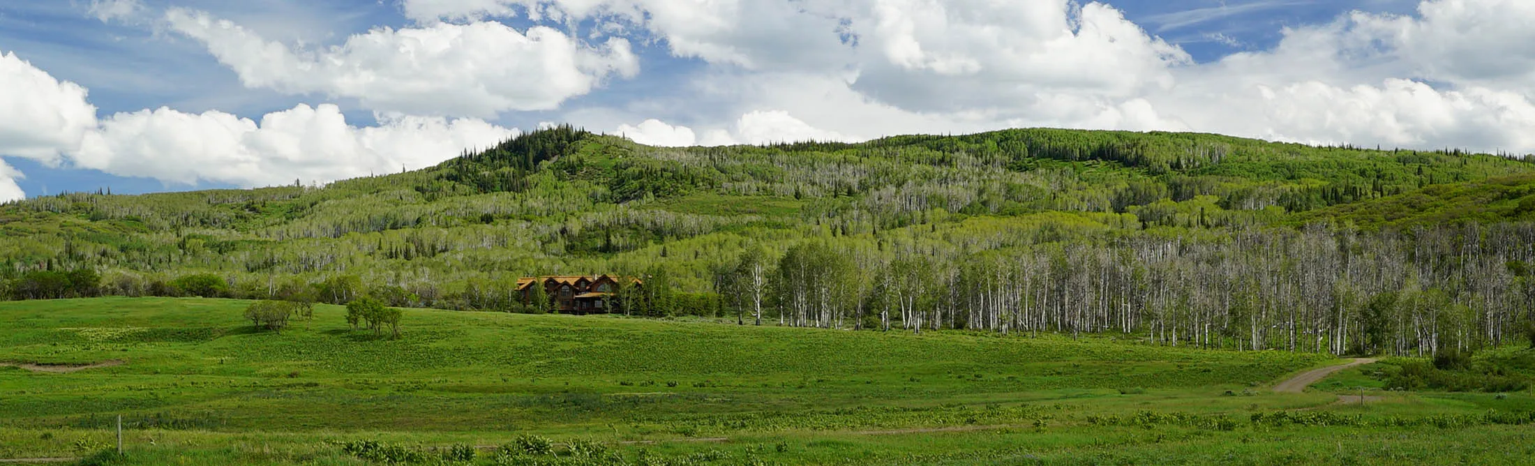 1504644102_lede-cross-mountain-ranch