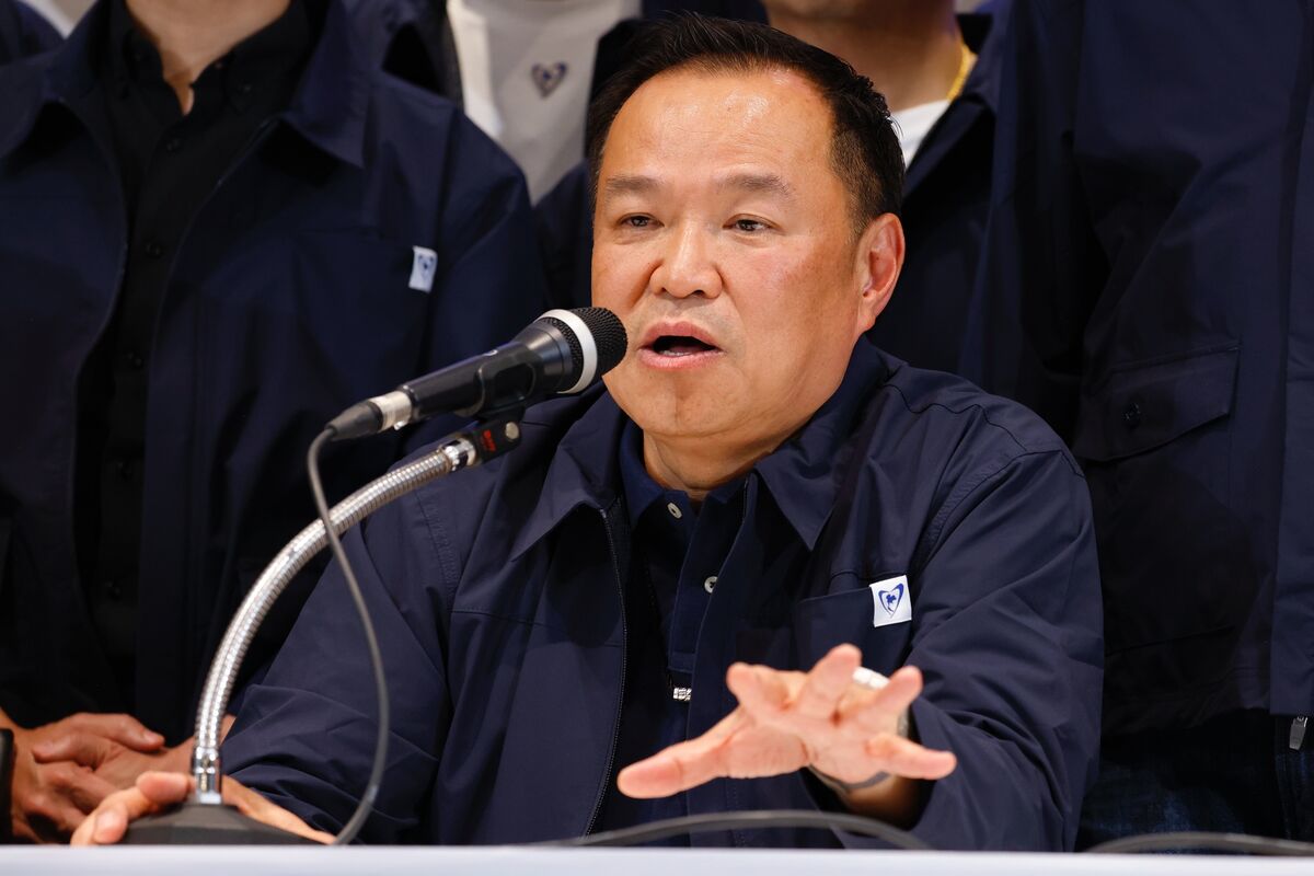 Thai Royalists Finally Back a Winner in Vote for Stability