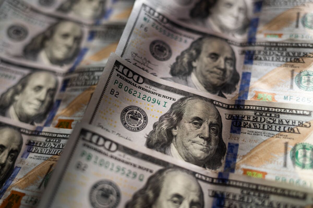 World’s Richest Gain $2.2 Trillion in Record Year World’s Richest Gain $2.2 Trillion in Record Year