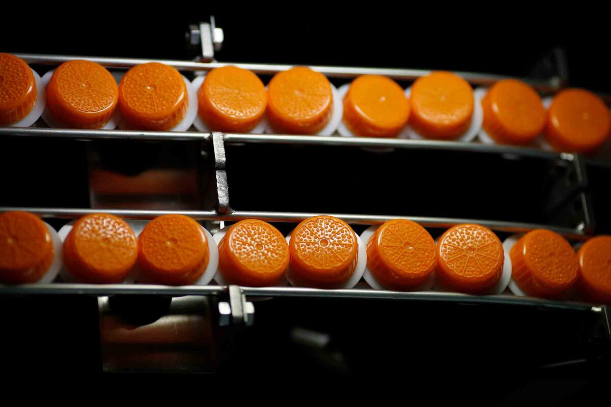 Orange Juice Is Most Expensive Since ’12 as Global Crop Shrivels