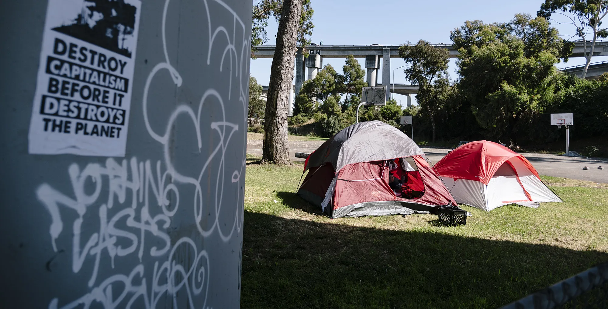 Tents set up at Grove Shafter Park in Oakland, California.&nbsp;