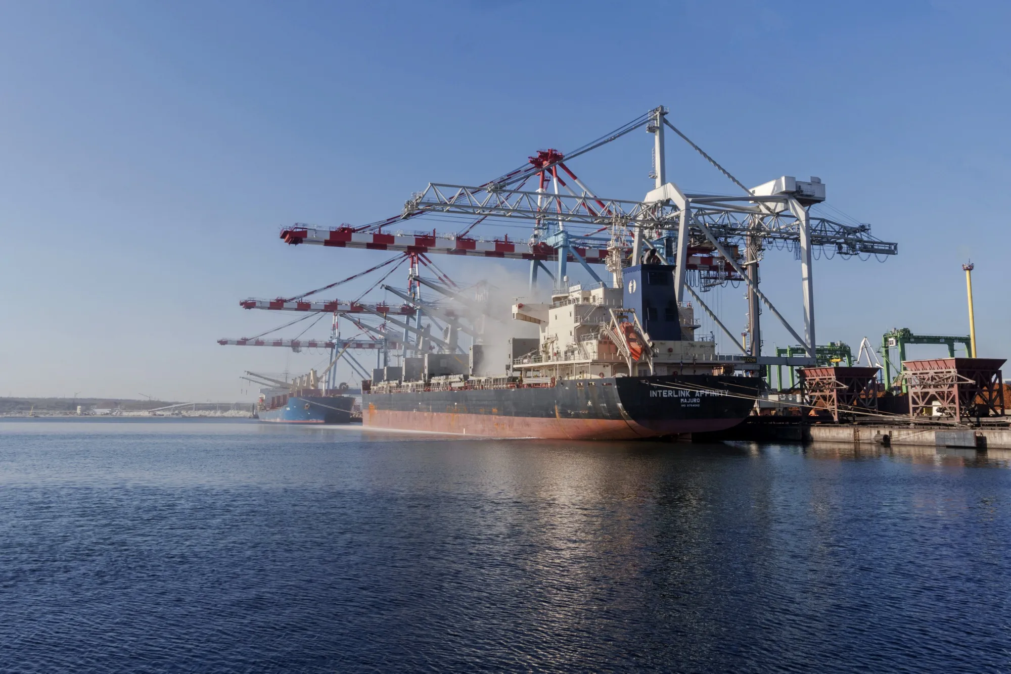 A cargo vessel&nbsp;during corn loading&nbsp;at a&nbsp;grain terminal in&nbsp;Ukraine.