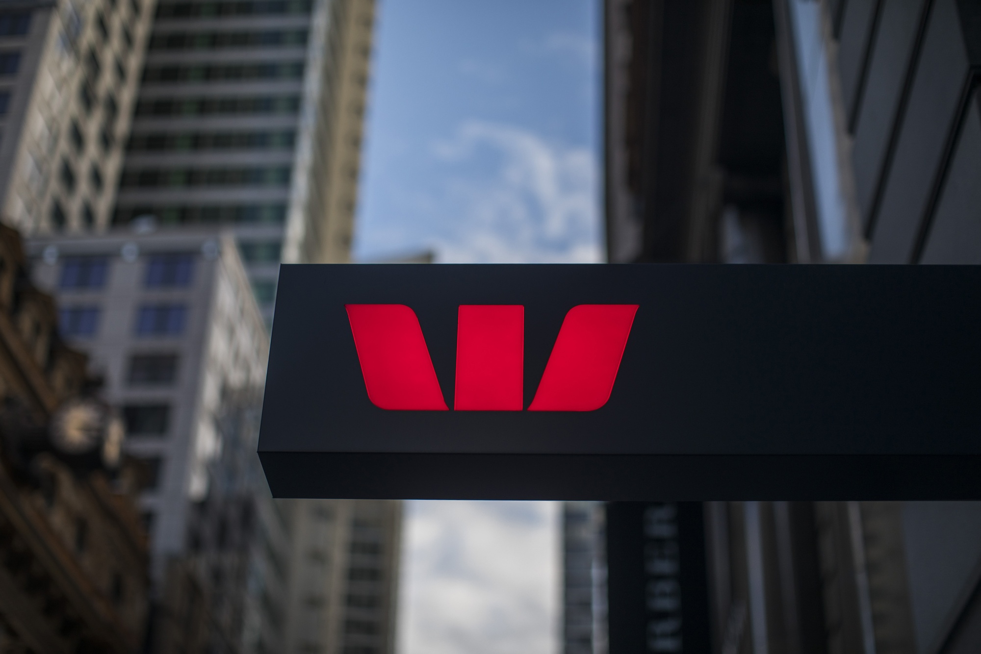 Dai Ichi Said To Near 1 Billion Deal For Westpac Life Insurance Bloomberg