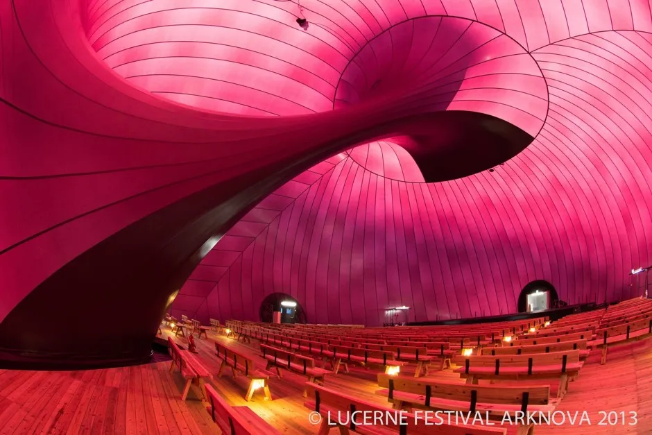 Inside the World's First Inflatable Concert Hall - Bloomberg