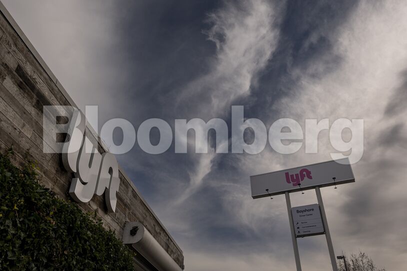 Lyft Vehicles Ahead Of Earnings Figures