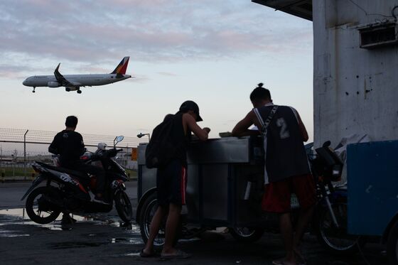 Philippine Airlines Files Bankruptcy as Travel Fallout Rises