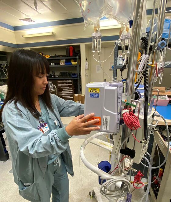 Broken Ventilators Add Momentum to ‘Right to Repair’ Movement