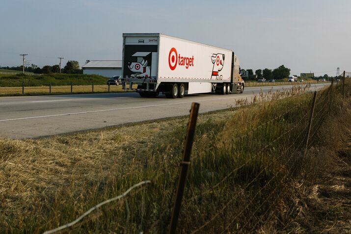 Online Shopping Warehouses Are Reshaping Rural America