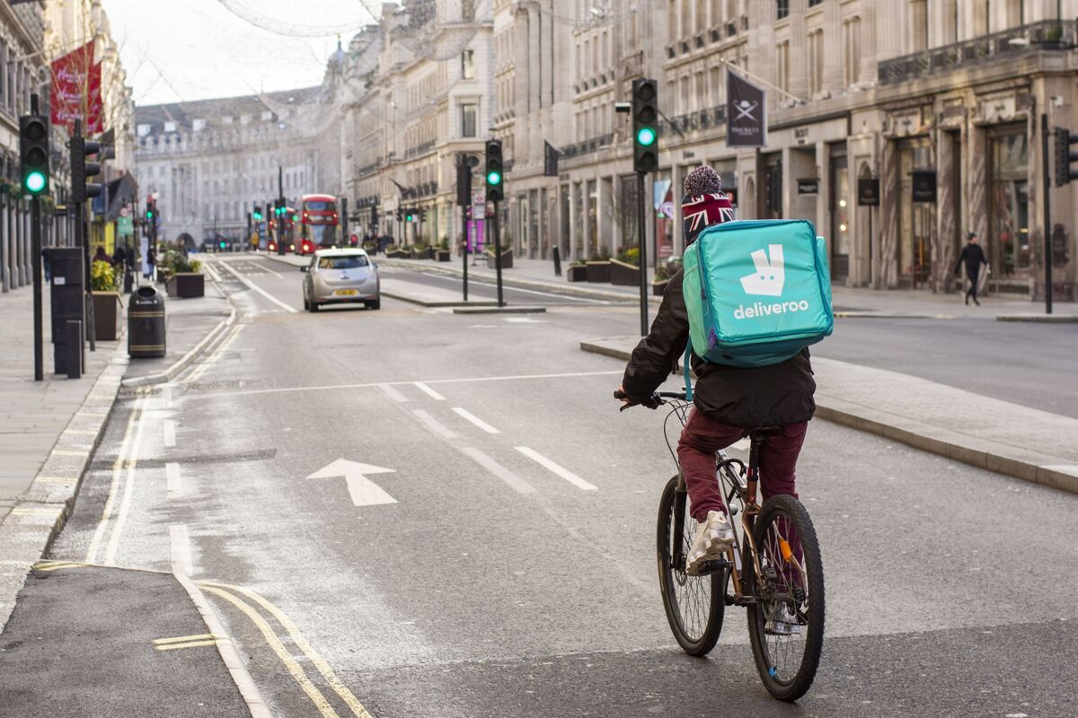 Uber Eats, Deliveroo Won't Profit From Their Pandemic Grocery Delivery ...