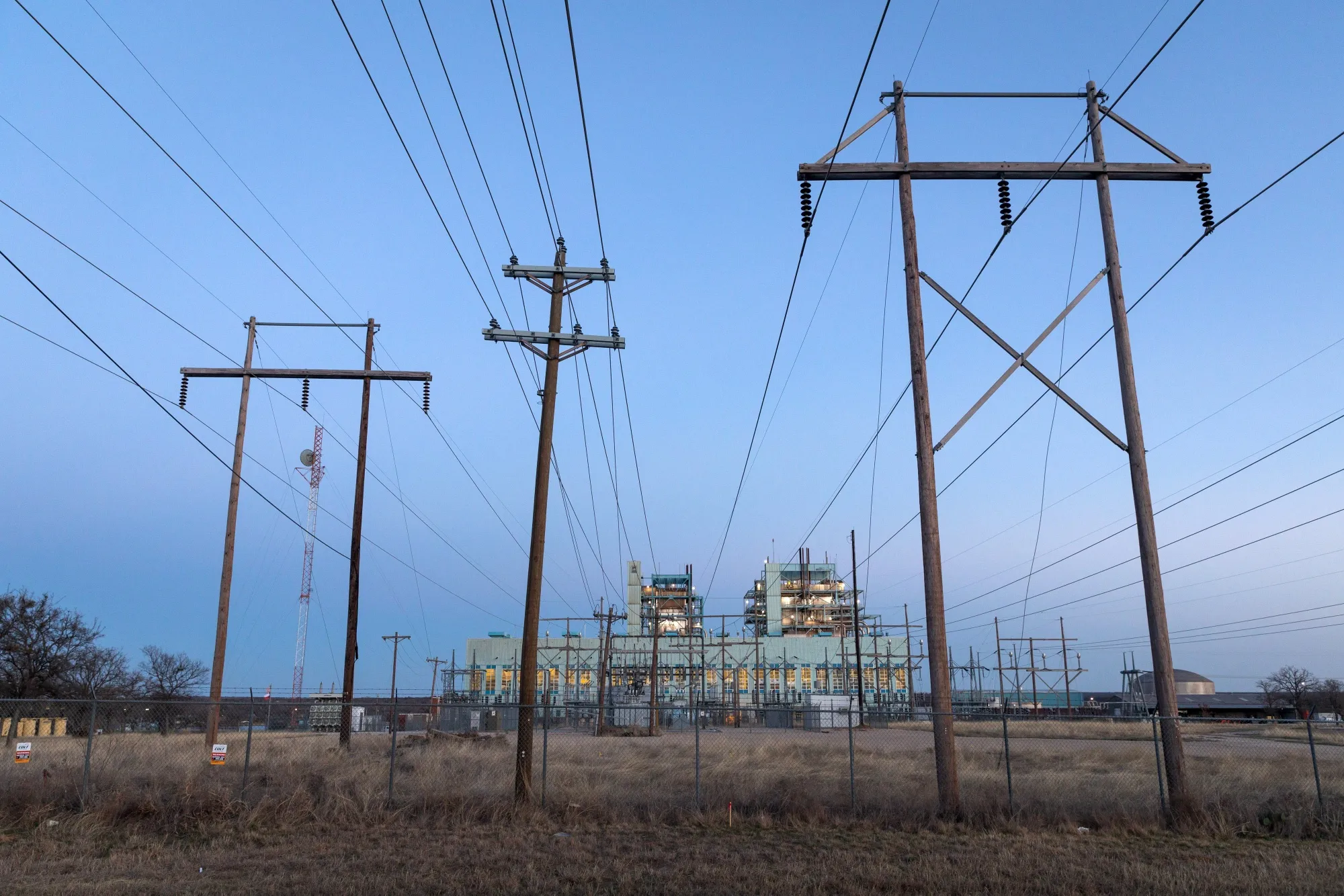 A power plant in Palo Pinto, Texas, where widespread blackouts connected to winter weather have focused new attention on the dangers of utility shutoffs.&nbsp;