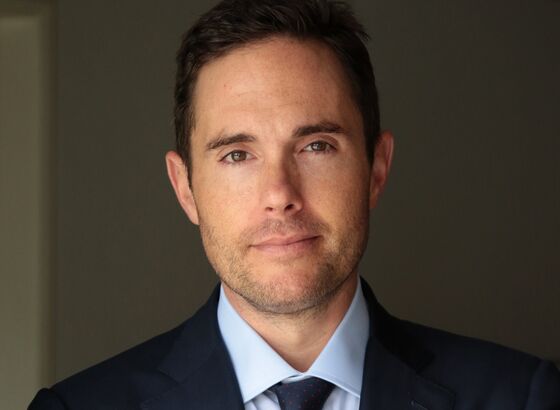 Josh Roth, Fine Art Chief at United Talent Agency, Dies at 40