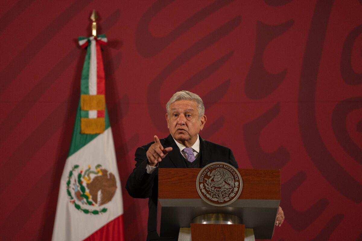 The nationalist AMLO threw 200 energy projects in the language
