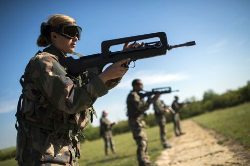 FRANCE-SECURITY-ARMY-SENTINELLE