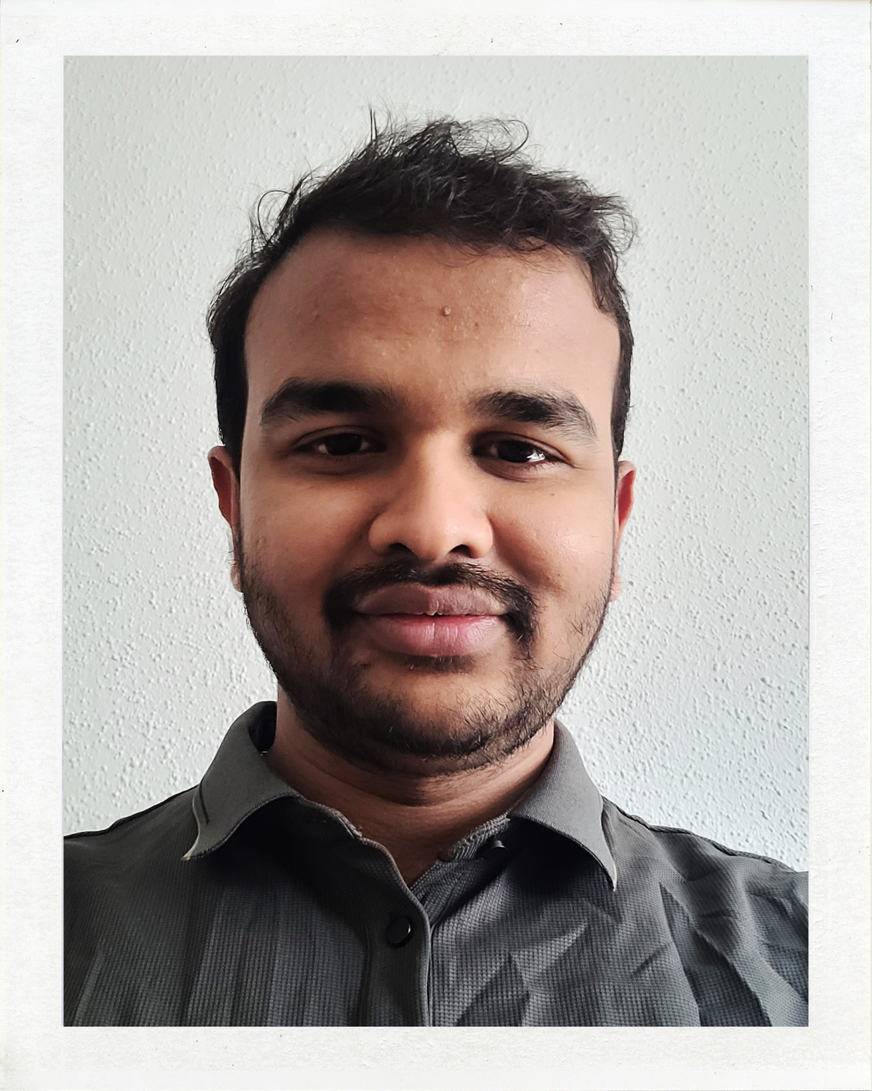 Portrait of Atish Shah Rouniyar