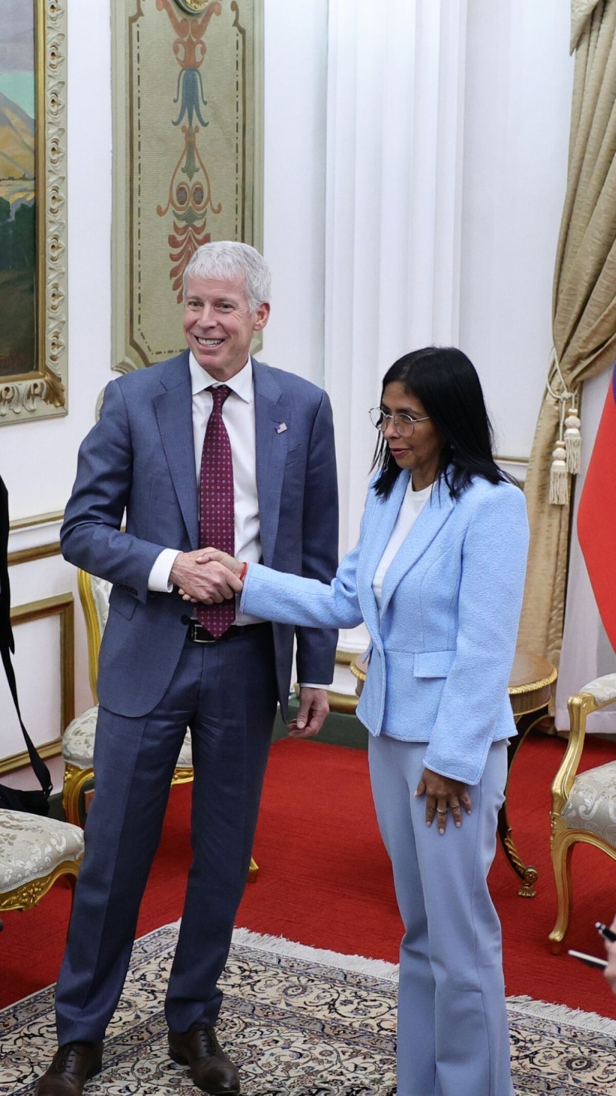 US Energy Secretary Meets Venezuela's Acting President