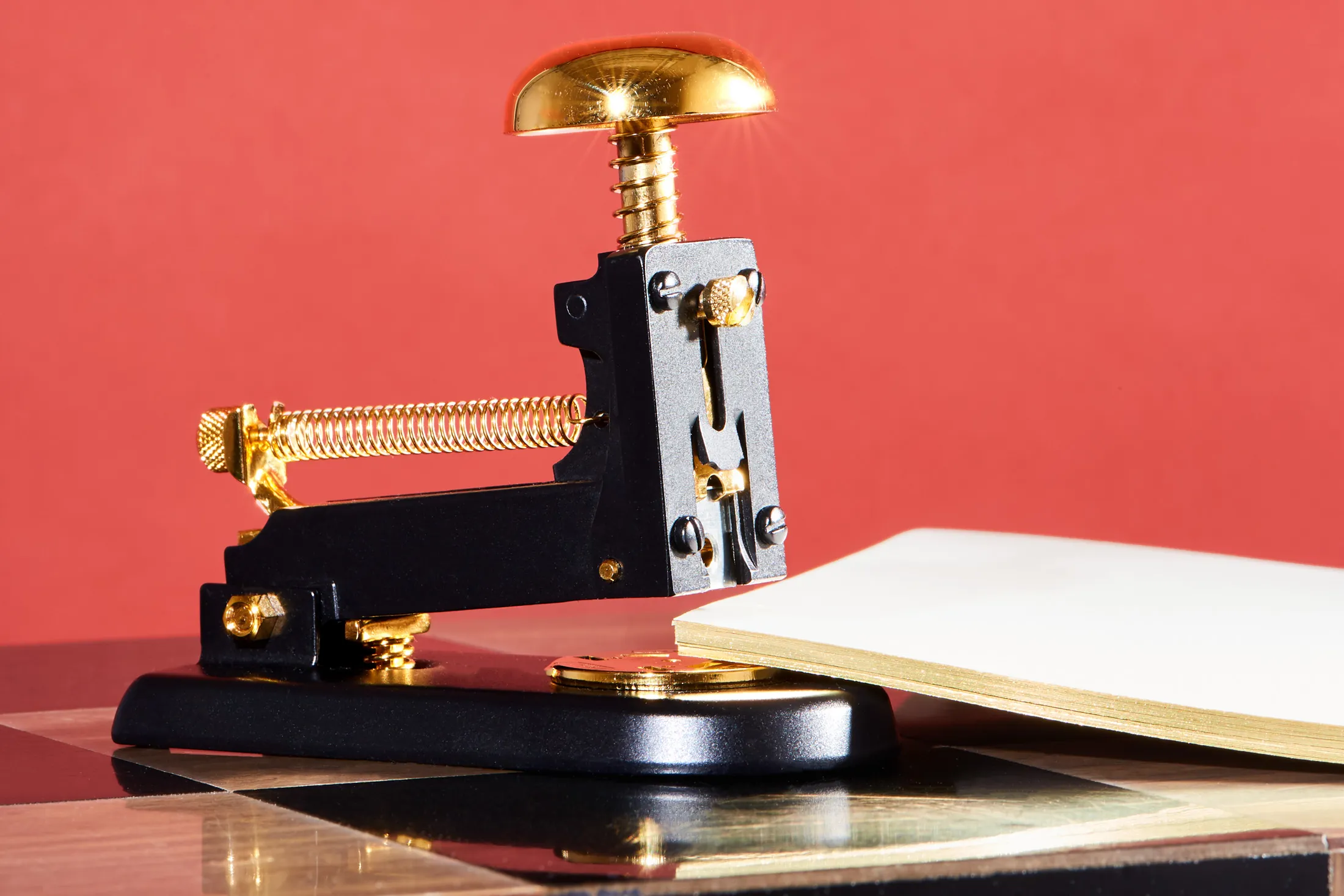 El Casco’s M-1 LN stapler.