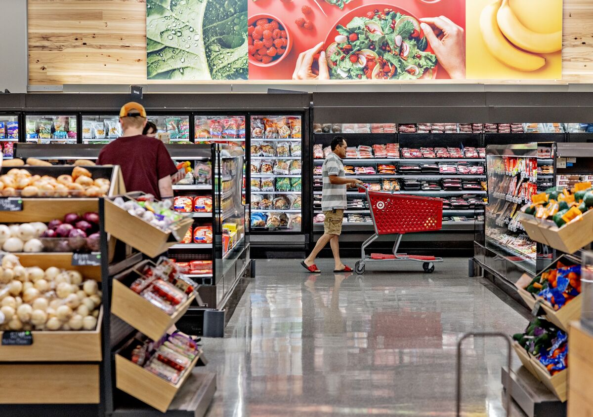 bloomberg.com - Jaewon Kang - Target Plans New Dress Code For Its Grocery Employees