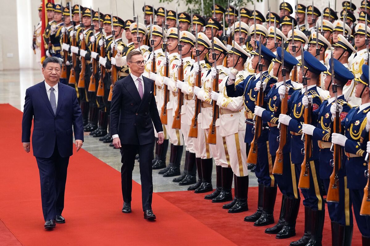 Finnish President Stubb Meets Xi Jinping in Beijing