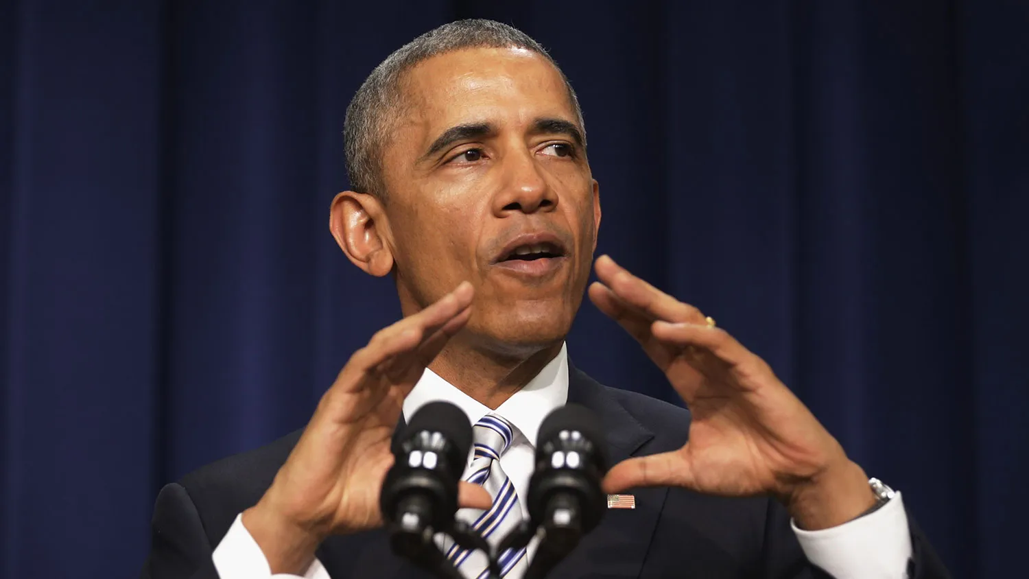 U.S. President Barack Obama delivers closing remarks at the conclusion of the White House Summit on Countering Violent Extremism in the Eisenhower Executive Office Building February 18, 2015 in Washington, DC.
