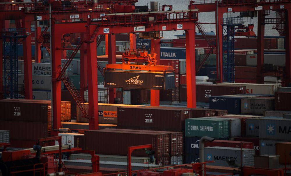 China Cuts Taxes In Shanghai Free Trade Zone To Lure
