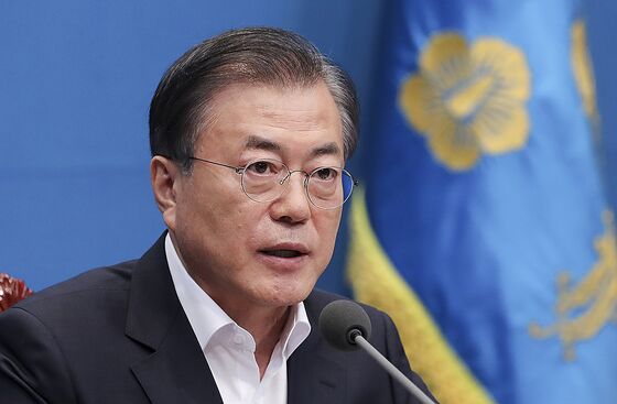 Support for South Korea’s Moon Hits Record Low as Woes Pile Up