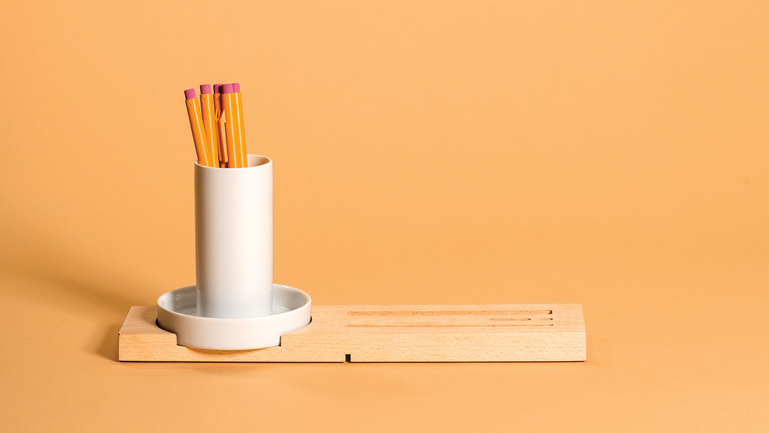 Wooden Desk Accessories for Your Workspace - Bloomberg