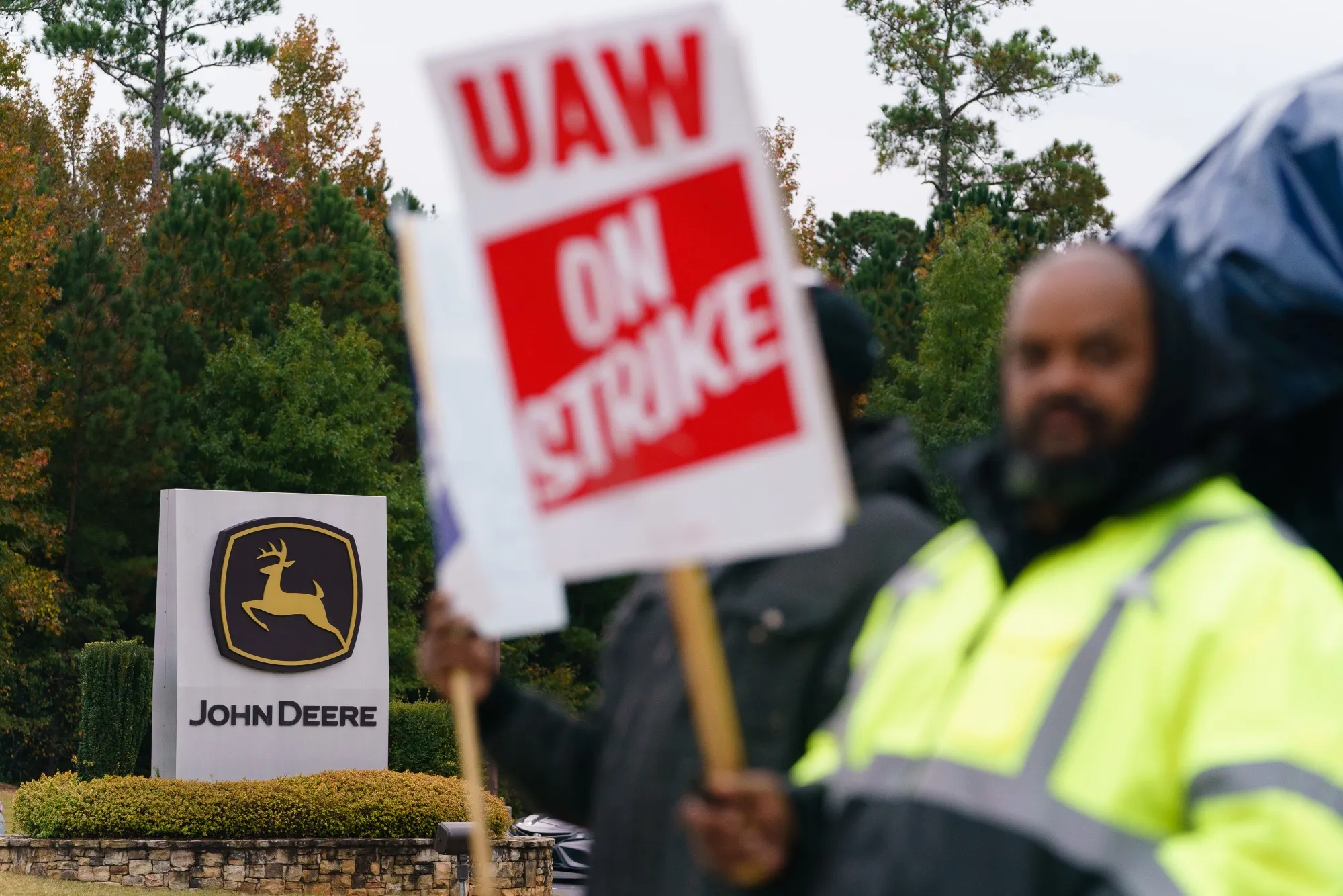 Workers at a strike outside the John Deere Regional Parts Distribution facility in McDonough, Georgia, on&nbsp;Nov. 5.&nbsp;