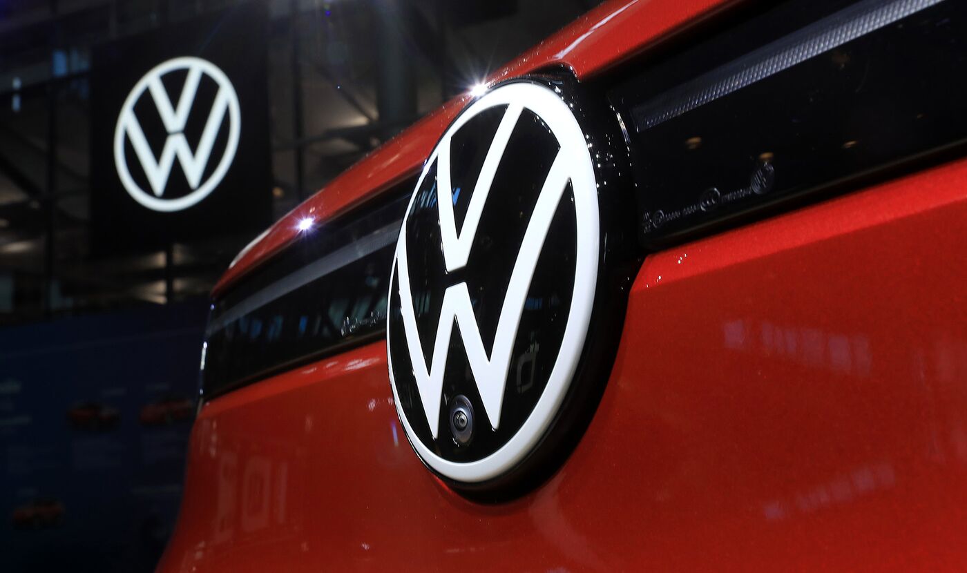 VW Will Join Tesla, BMW in Selling China-Built Electric Cars in Europe ...