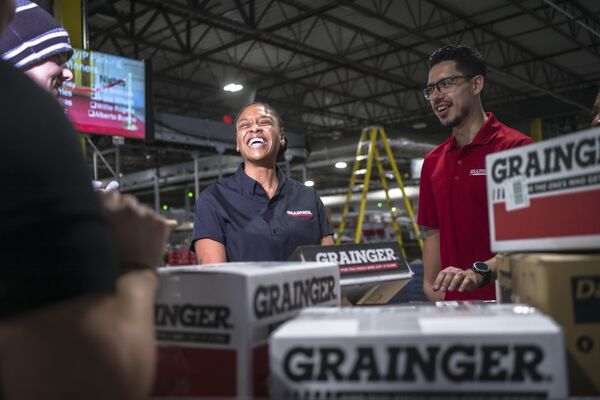 A $50 Billion Supply Firm Beats Apple, Google on Career Growth
