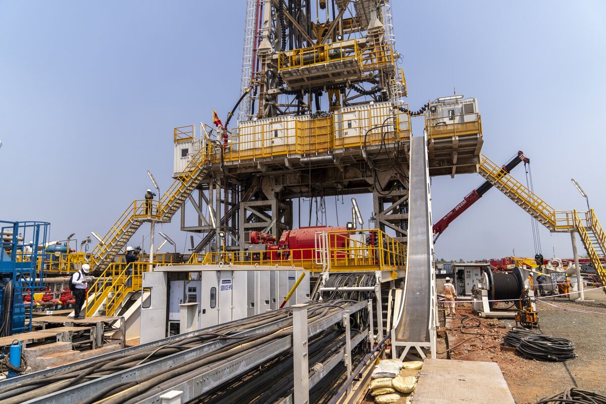 bloomberg.com - Rakesh Sharma - Top India Oil, Gas Producer Beats Profit Estimate on Price Surge