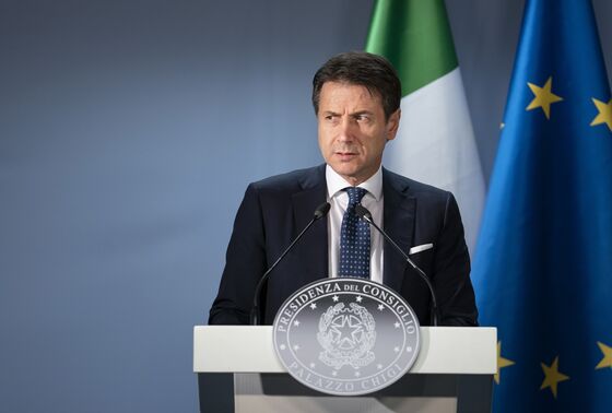 Italian Coalition Seeks Budget Accord in Bid to Reach EU Deal