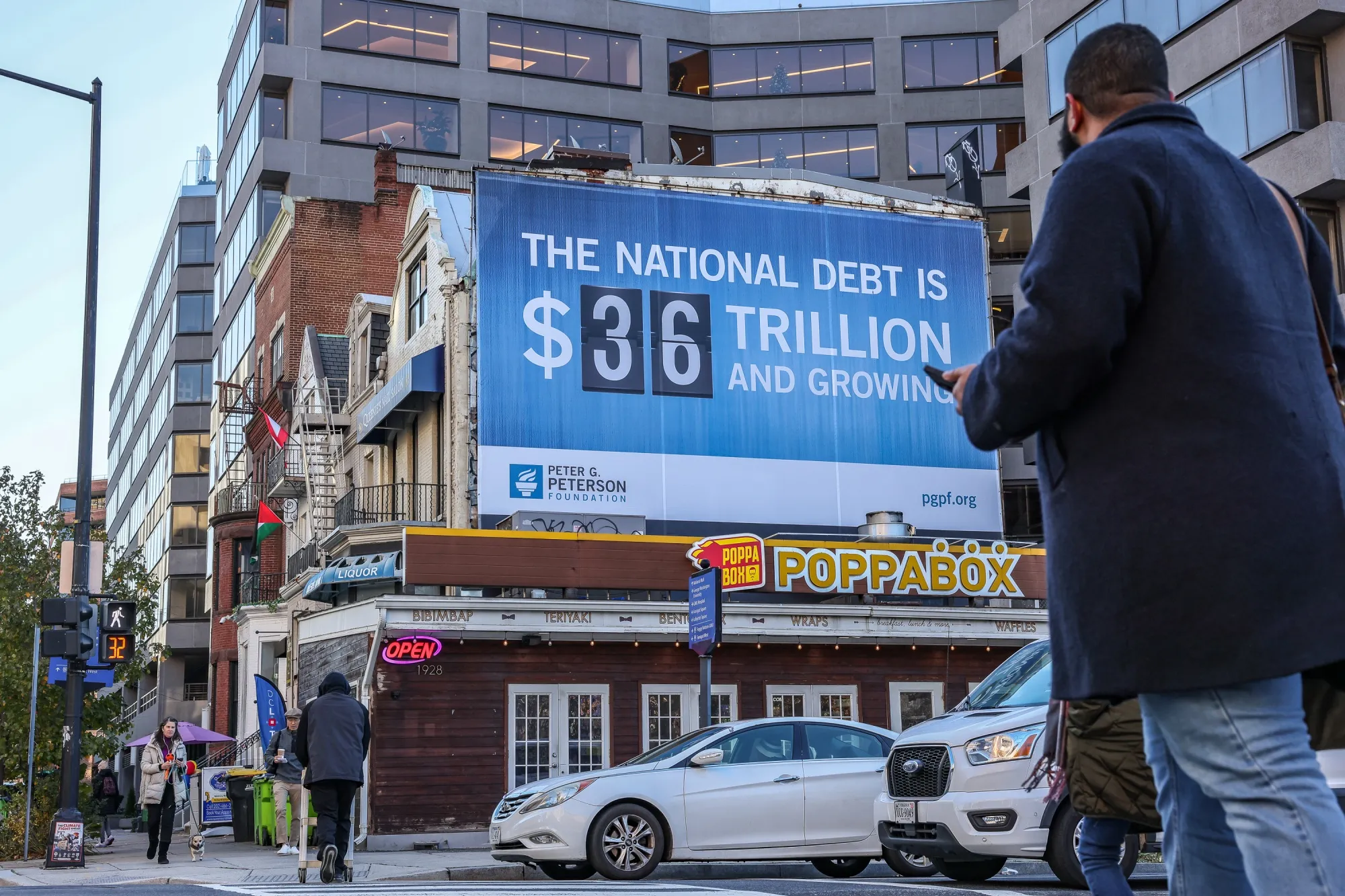 A billboard&nbsp;in Washington displays the current US national debt.