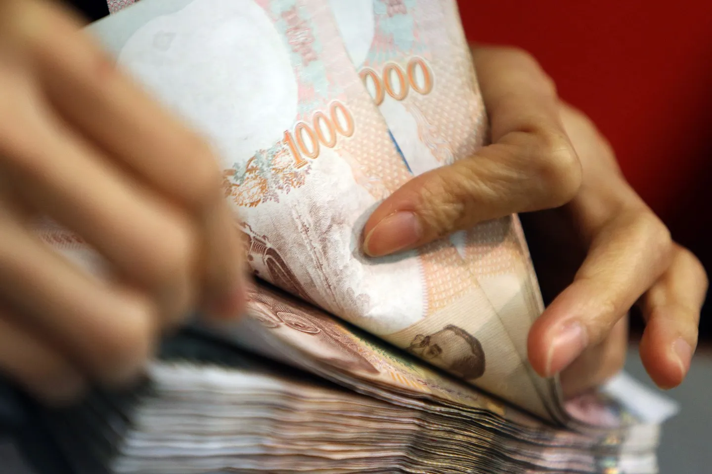 Thai one-thousand baht banknotes.