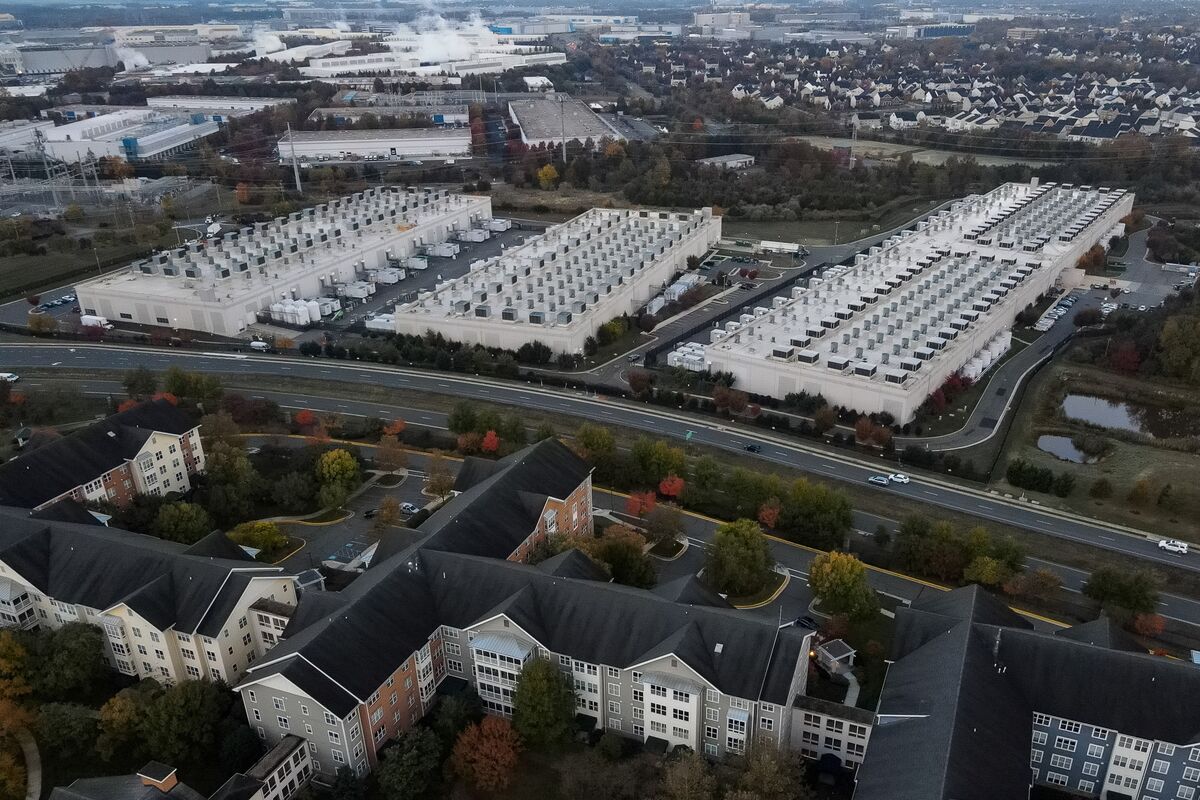 ‘Energy-Guzzling’ AI Must Rein in Its Emissions, Says UN Climate Chief