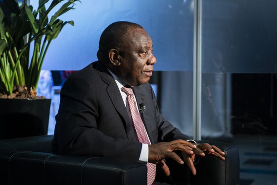 South Africa Opposition Leader Says He’s Ready to Work With Ramaphosa 