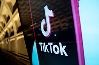 TikTok CEO Fails To Placate US Lawmakers Eager to Ban 