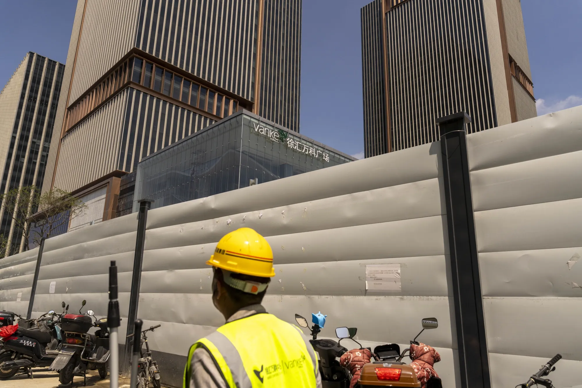 China Vanke’s&nbsp;Xuhui Center under construction in Shanghai.