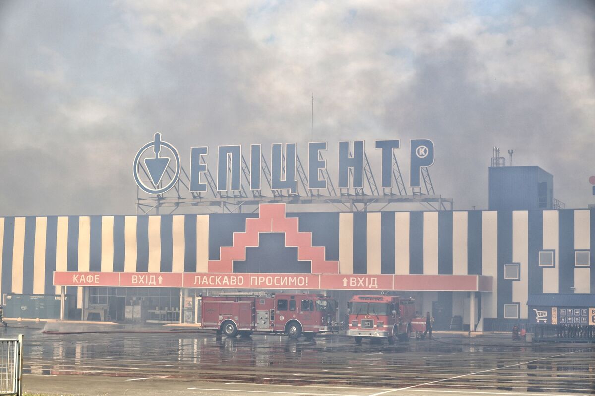 bloomberg.com - Major Ukraine Retailer Says Russian Strikes Destroyed Its Chain