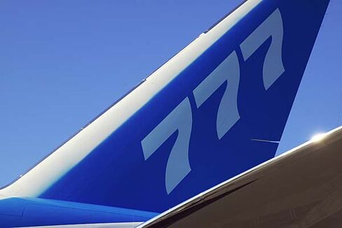 Boeing Starts Marketing 777X to Buyers as New Jet Nears Approval