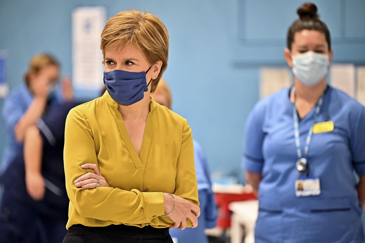 Scotland Warns Virus Rules May Be Reimposed Amid Record Cases - Bloomberg