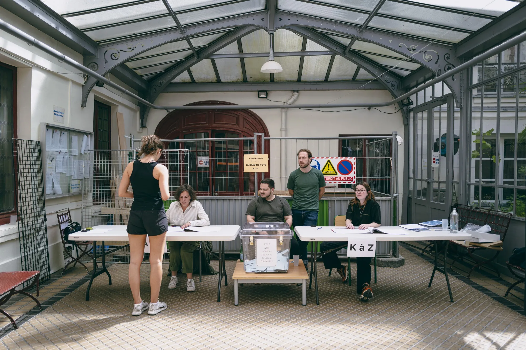 France Election: The Lasting Cost of the Vote - Bloomberg