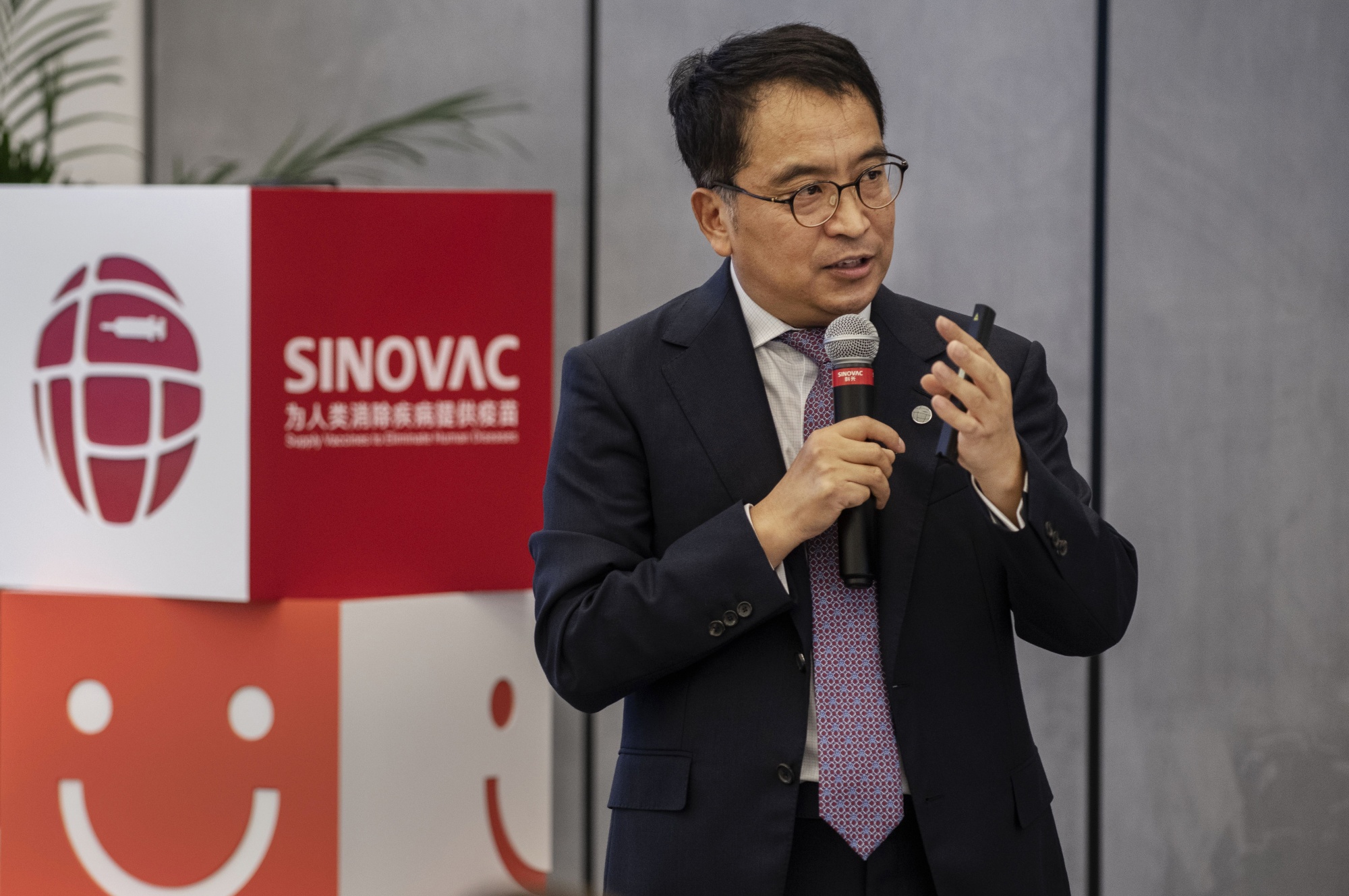 Sinovac en Chine accélère la production de vaccin COVID-19 potentiel