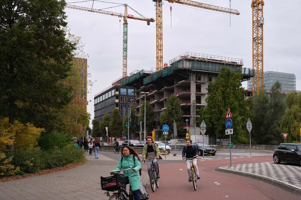 How the AI Boom Is Counting On a Small Dutch City - Bloomberg.com