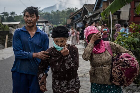 Hundreds Evacuated as Indonesia’s Merapi Threatens to Erupt