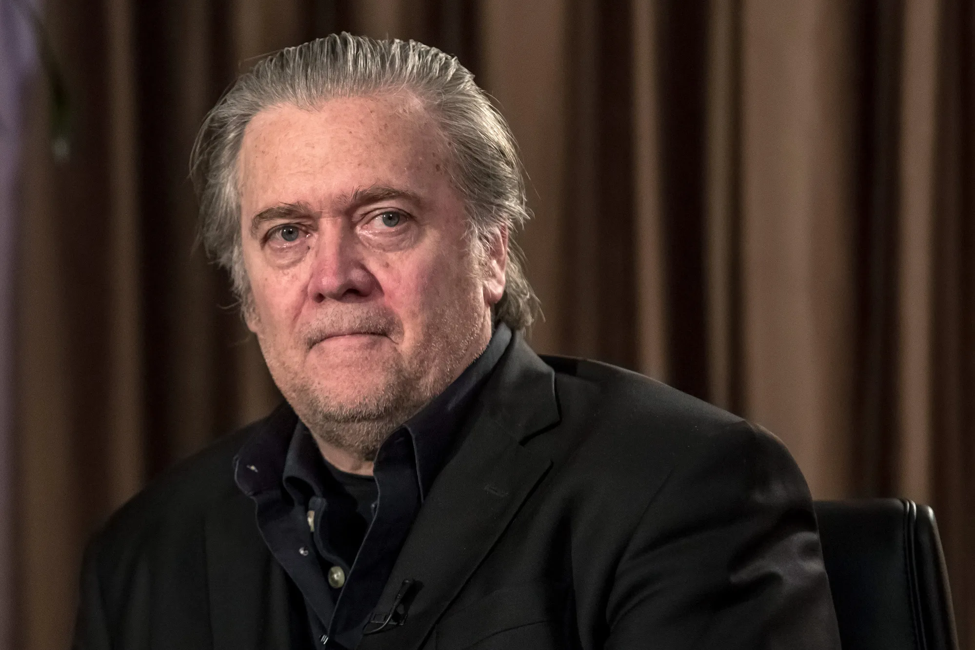New Yorker Festival Scraps Plans for Steve Bannon Interview - Bloomberg