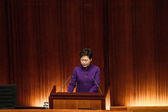 Hong Kong’s Lam Sets Out Years-Long Agenda as Term Nears End