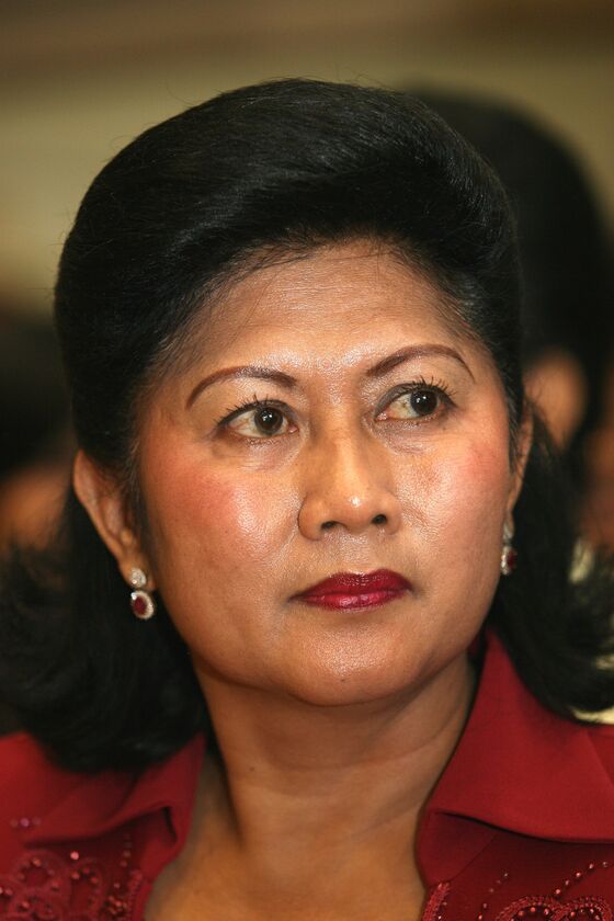 Kristiani Yudhoyono, Indonesia's Former First Lady, Dies at 67