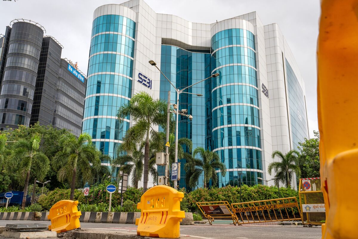 India Steps Up Review of Closing Stock Auction as Concerns Mount