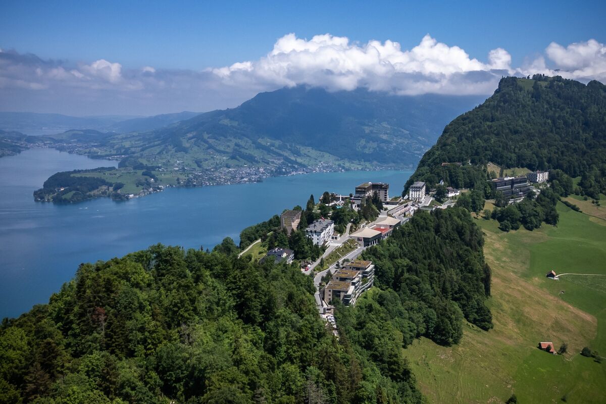 US-Iran Interim Deal to Be Signed in Swiss Resort of Burgenstock