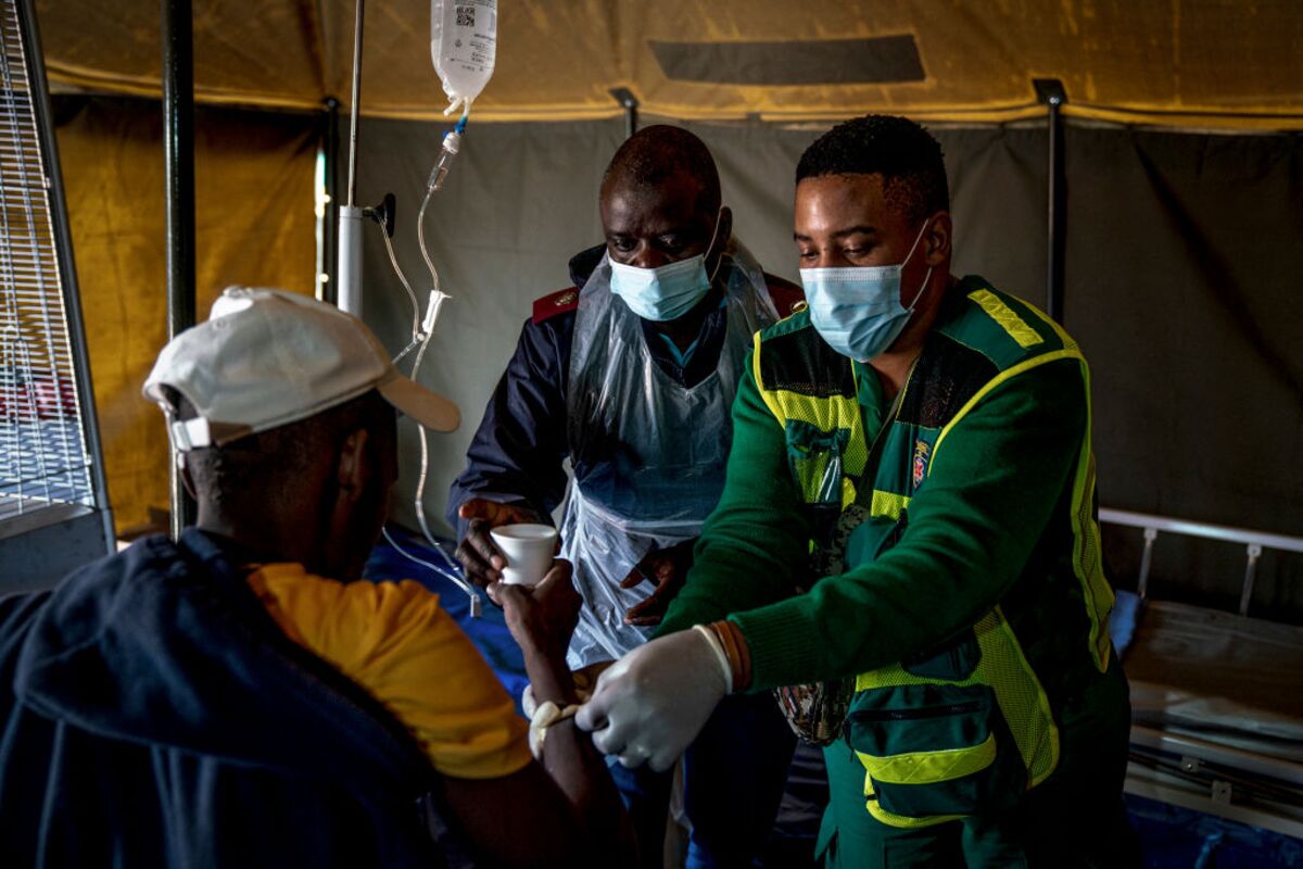 South Africa Says Cholera Cases Reported in Five Provinces
